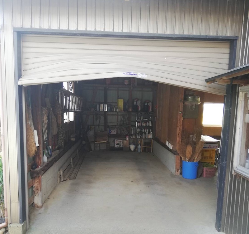 三条市のシャッタースラット交換