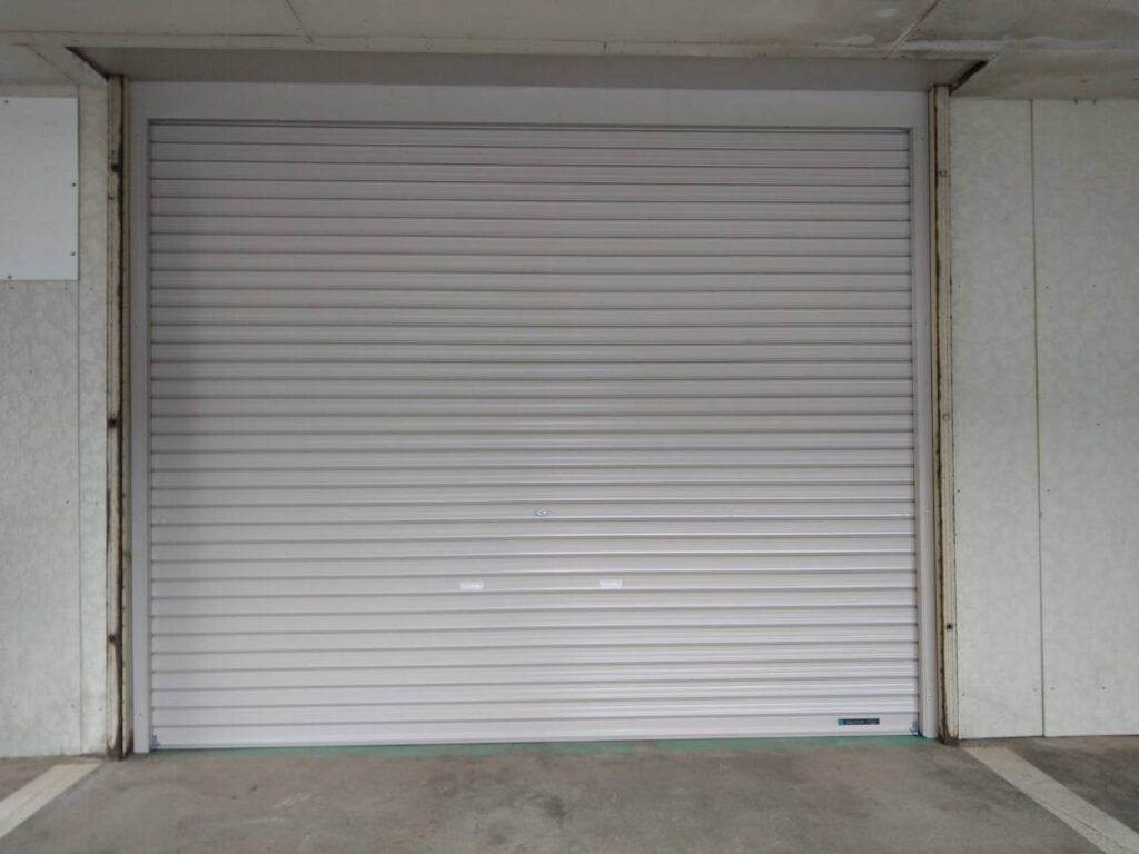 新潟市中央区のシャッター取替工事